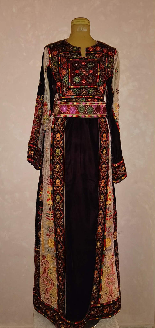 Elegant Brown Korean Velvet Queen with Artful Embroidery