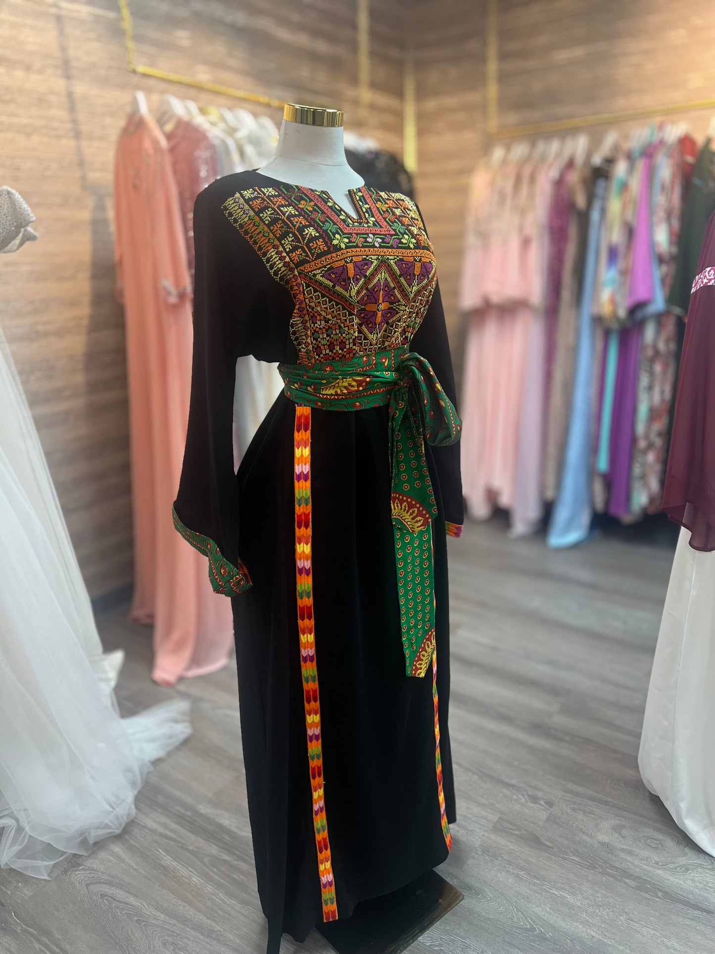 Handcrafted Luxury Palestinian Crepe Thob with Modern Color Mix